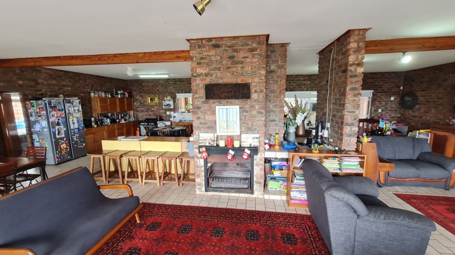 5 Bedroom Property for Sale in Dana Bay Western Cape